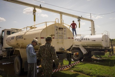 Operação Carro-Pipa transforma a vida de famílias no semiárido pernambucano